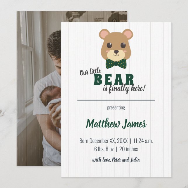 Baby Boy Bear Green & Gold Vertical Baby Ankündigung (Vorne/Hinten)