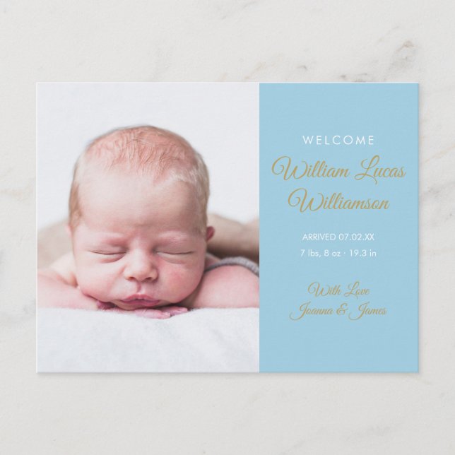 Baby Boy Foto Modernes Gold Script Geburt Ankündigungspostkarte (Vorderseite)