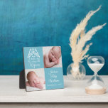 Baby Boy Foto Niedlich Blue Angel Weihnachtsgeburt Fotoplatte<br><div class="desc">Schöne blaue Weihnachtsschildkröte für ein neues Foto. Passen Sie diese Geburt Ankündigung Urlaub Geschenk mit Ihrem neugeborenen Foto neben dem schönen Engel fliegen über den Worten A Thrill of Hope the Weary World Freoices. Freuen Sie sich auf die elegante weiße Typografie und fügen Sie den Namen und das Geburtsdatum Ihres...</div>