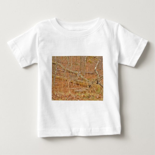 Baby Deer's Erster Winter T-shirt (Vorderseite)