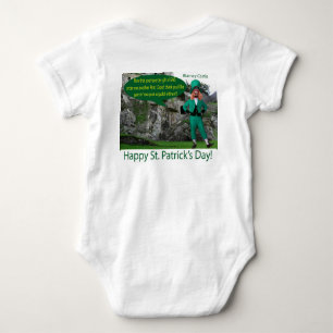 Baby ein Stück. Happy St. Patrick's Day. irish s Strampler