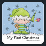 Baby Elf - Personalisiert !st Christmas Quadratischer Aufkleber<br><div class="desc">Niedliche kleine Babyelf steht im Schnee mit einem Teddybär und einem Weihnachtsbaumschirm. Farben der Blues und der Grüntöne. Ideal zum ersten Weihnachten oder für jeden kleinen Jungen,  der Weihnachten feiert. Originelles Design von Christie Black von Kreationen aus dem Herzen.</div>