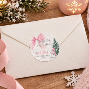 Baby, es ist kalt draußen Pinke Winter-Baby-Party Runder Aufkleber
