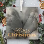 Baby First Christmas Elegantes Modern Custom Foto Ornament Aus Glas<br><div class="desc">Design besteht aus modernem,  schicken Typografie mit Sans Serif und Serif Schriftart. Fügen Sie ein individuelles Foto von Baby und Jahr hinzu.</div>