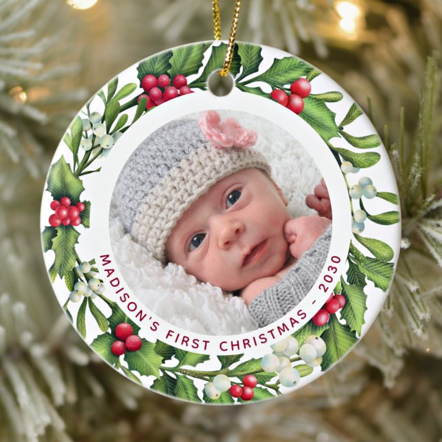 Baby First Christmas Personalize 2 Foto Mistletoe Keramik Ornament (Von Creator hochgeladen)