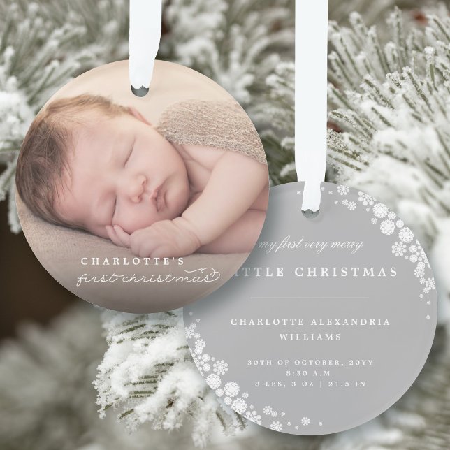 Baby First Christmas Snowflakes Stilvolles Chic Fo Ornament (Baby's First Christmas White Snowflakes Stylish Chic Photo Christmas Ornament @ fat_fa_tin)
