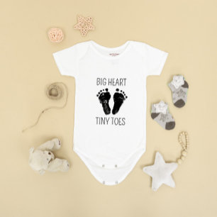 Baby Footprints Big Heart Tiny Toes Bodysuit Strampler