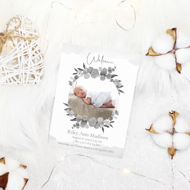 Baby Foto Eucalyptus Modernes Grau Ankündigung (Von Creator hochgeladen)