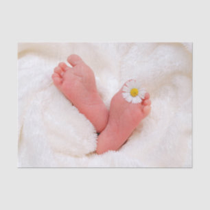 Baby-Füße mit Gänseblümchen Seidenpapier