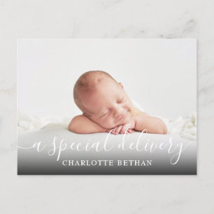 Baby Girl A Special Delivery Script Pink Birth Ankündigungspostkarte