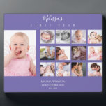 Baby Girl Erstes Jahr FotoCollage Custom Lila Fotoplatte<br><div class="desc">Baby Girl Erstes Jahr FotoCollage Custom Lila</div>
