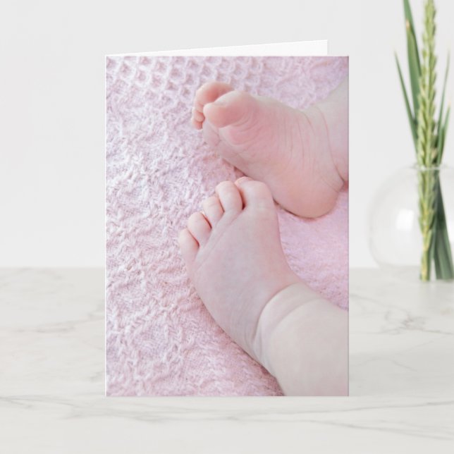 Baby Girl Feet Glückwunsch Karte (Vorderseite)