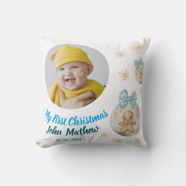 Baby Girl First Christmas Gingerbread Photo & Name Kissen (Vorderseite)