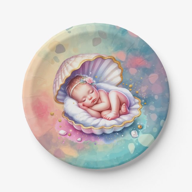 Baby Girl in einer Seashell Baby Dusche Pappteller (Vorderseite)