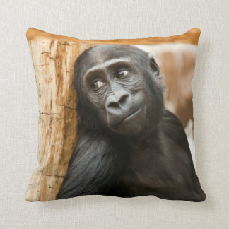 Baby Gorilla Cushion Kissen