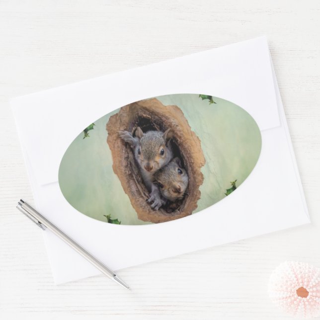 Baby Gray Eichhörnchen Weihnachten Ovaler Aufkleber (Umschlag)
