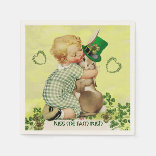 BABY HUGGING RABBIT IRISH ST. PATRICK'S DAY PARTY SERVIETTE