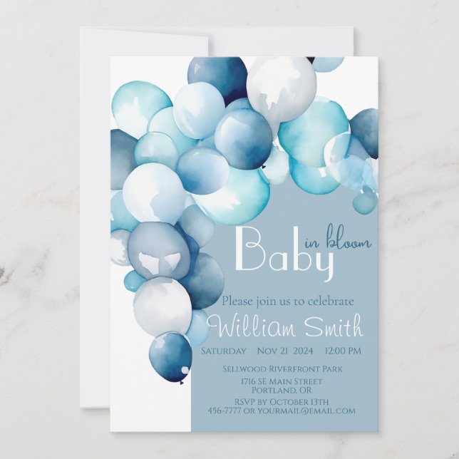 Baby in blauen Ballons Bogen Babydusche Einladung (Vorderseite)