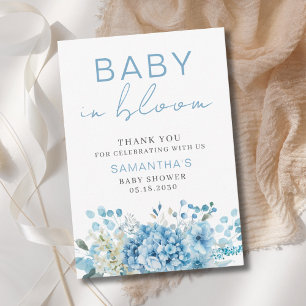 Baby In Bloom Blaues Blumen-Jungen-Baby-Party Dankeskarte