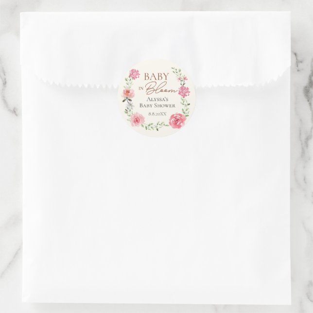 Baby in Bloom Blume Thema Kinderdusche individuell Runder Aufkleber (Tasche)