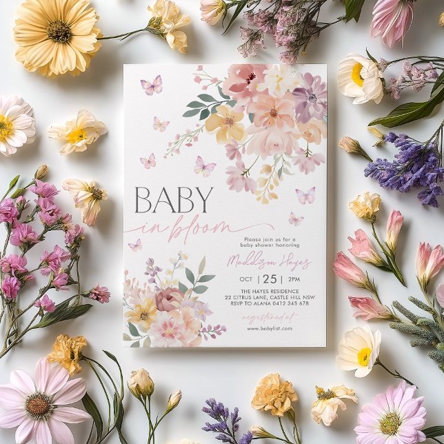 Baby in Bloom Butterfly Bläserpfirsich Kinderdusch Einladung (Baby in Bloom Butterfly Floral Baby Shower Invitation in peach, purple and pink)