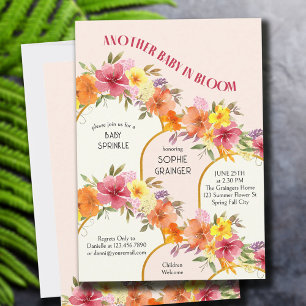 Baby in Bloom Florales Goldbogen-Babysprinkle Einladung