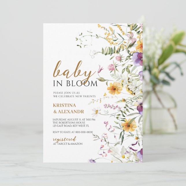 Baby in Bloom Gelb & VIiolet Wildblumen Dusche Einladung (Stehend Vorderseite)