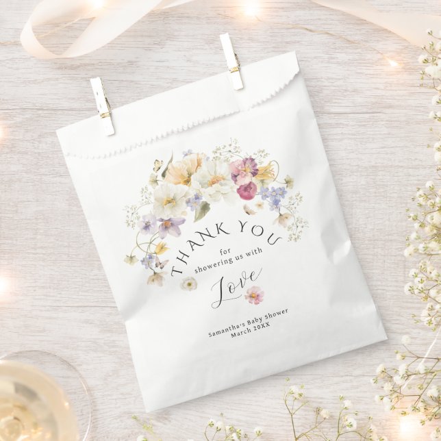 Baby in blühender Wildblume Rustikale Babydusche Geschenktütchen (Ausgeschnitten)