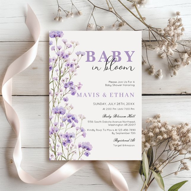 Baby in Blüteneinladung, Lila Babydusche Einladung (Von Creator hochgeladen)