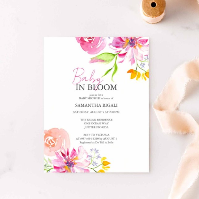 Baby in Blütenflorendusche Einladung (Pink floral baby shower invitation features unique watercolor art by Victoria Grigaliunas)