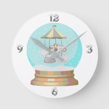 Baby Junge Winterschnee Yeti Schneedecke