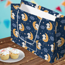 Baby Lamm auf Mondmuster mit Vorname