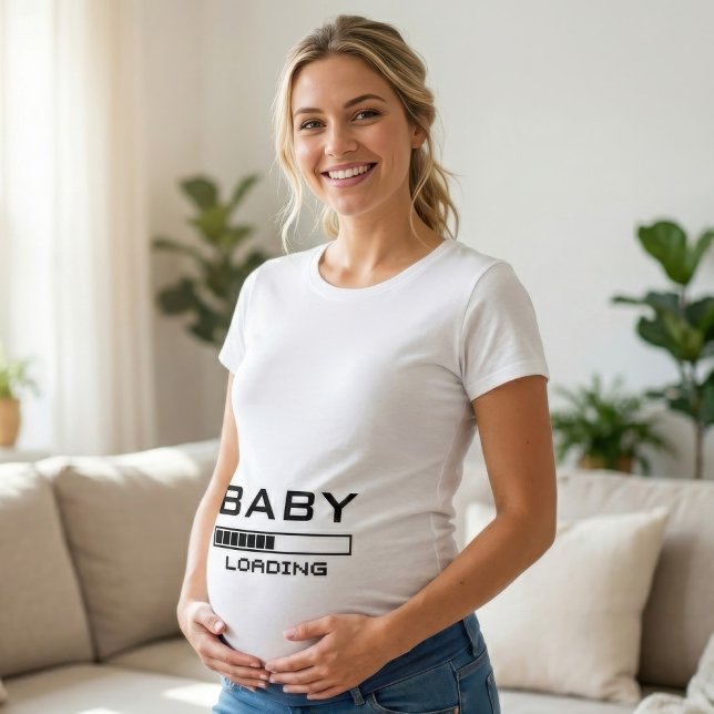 Baby Loading Funny Geeky Maternity T-Shirt (Von Creator hochgeladen)