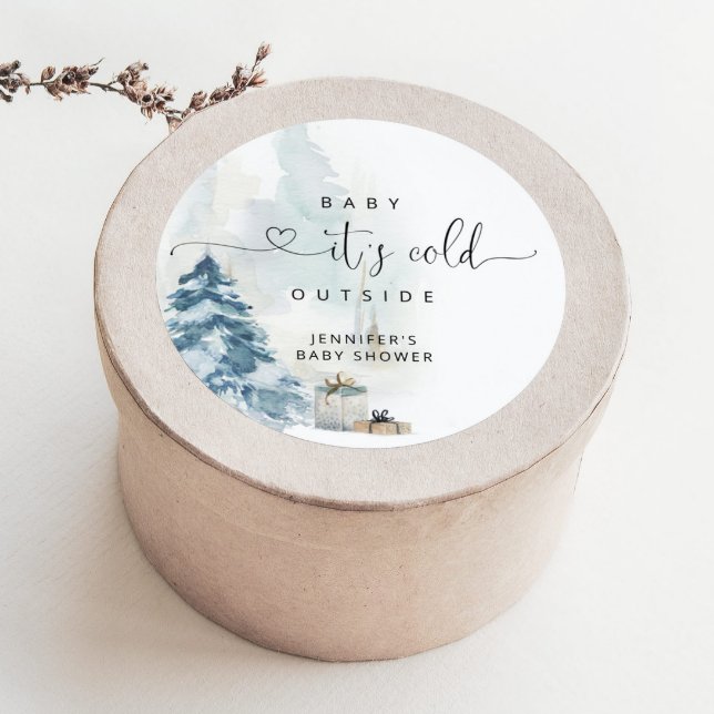 Baby mit kalter Außendusche Runder Aufkleber (Von Creator hochgeladen)