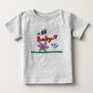 Baby mit Schmetterling T-shirt