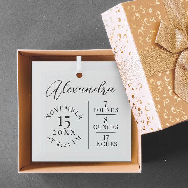 Baby Name Script & Birth Stats White Keepake Ornament Aus Glas (Von Creator hochgeladen)
