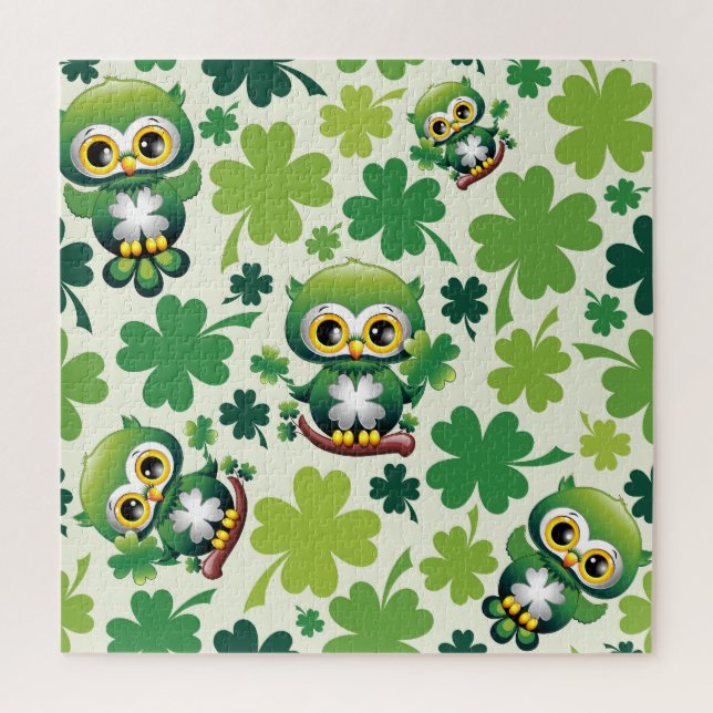Baby Owl Cute St Patrick Cartoon (Vertikal)