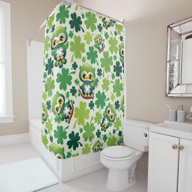 Baby Owl Cute St Patrick Cartoon Duschvorhang (Beispiel)