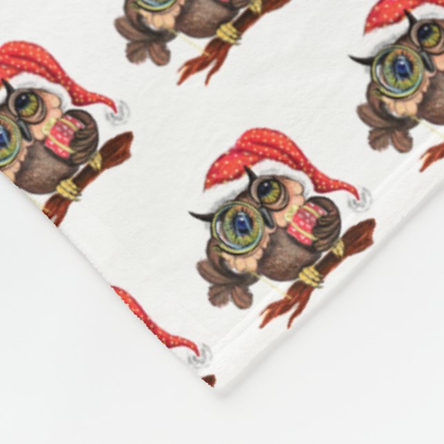 Baby Owl in Weihnachtshut und Geschenk Fleece Blan (Ecke)