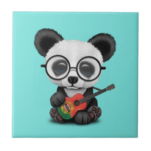 Baby-Panda, der portugiesische Flaggen-Gitarre Fliese