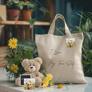 Baby-Panda mit Sonnenblumen-Knopf Button