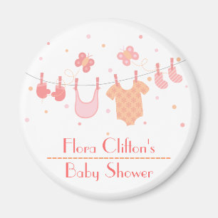 Baby-Party: Babykleidung an der Wäscheleine Magnet