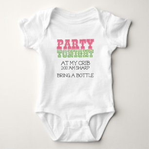 Baby-Party heute Abend an meiner Krippe Baby Strampler