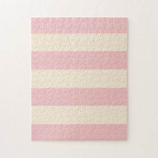 Baby Pink und antike weiße Streifen
