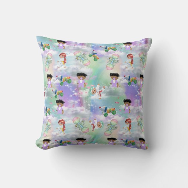 Baby Playmates mit Rainbows und Wolken Kissen (Vorderseite)
