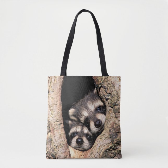 Baby Raccoons pinkeln aus Bäume Tasche (Vorderseite)