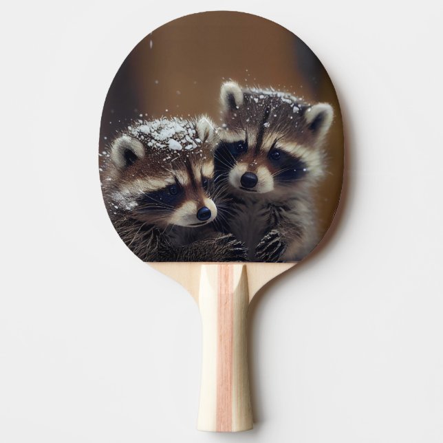 Baby-Raccoons stürzen sich im sinkenden Schnee Tischtennis Schläger (Vorderseite)