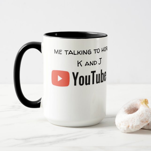 baby racehorse mare gagne la course YT Mug (Avec donut)