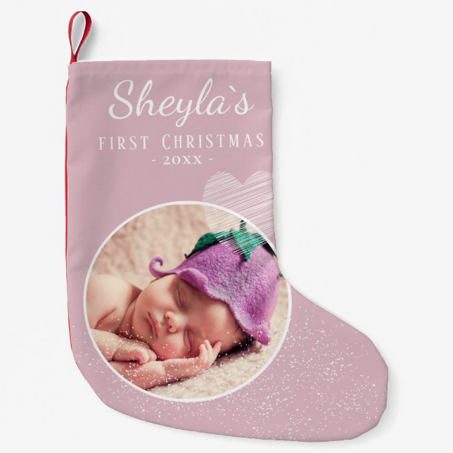Baby`s First Christmas Pink Heart Foto Kleiner Weihnachtsstrumpf (Vorderseite)
