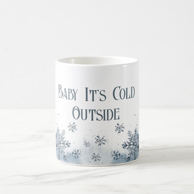 Baby seine Kälte draußen Snowflakes Blau Kaffeetasse (Mittel)